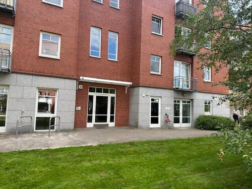 Foto - Wohnung mit kleinem Garten neben UKB