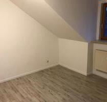 ETW Dachgeschoss - 125.000,00&nbsp;EUR Kaufpreis, ca.&nbsp; 55,00&nbsp;m&sup2; in Lichtenfels (PLZ: 96215)