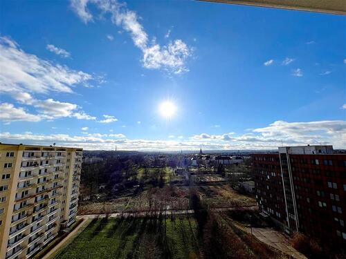 Foto - Traumhafte Aussicht vom Sonnenbalkon! Frisch saniert!