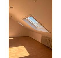 Schöne Dachgeschosswohnung in Zentraler Lage von Pirmasens - Ruppertsweiler