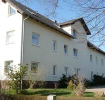Dachgeschoss-Wohnung i.d.Nähe von Leisnig mit großem Balkon
