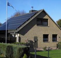 Einfamilienhaus mit Einliegerwohnung in bevorzugtem Wohngebiet - Eutin