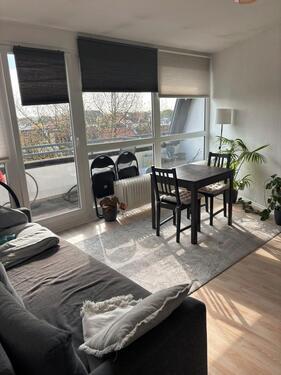 Foto - Hastedt schicke 2-Zimmer-Single-Whg im DG mit Dachterrasse