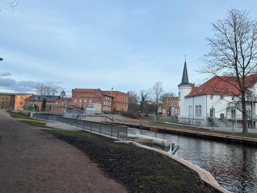 Foto - Gepflegte Wohnung zwischen Innenstadt und Tollensesee !!!