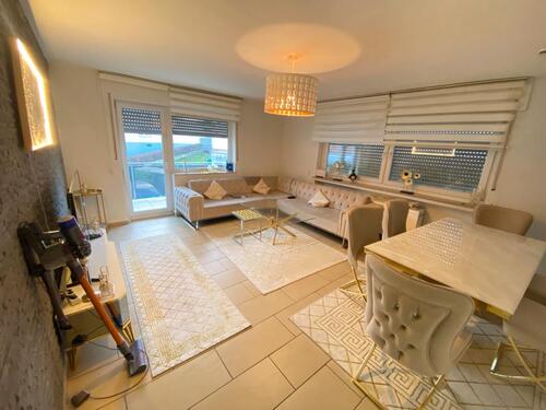 Foto - Charmante 3-Zimmer-Wohnung mit Kellerraum & Parkplatz