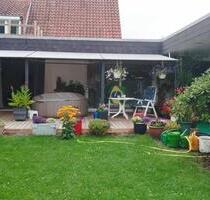 Großzügige 3 Zimmer Wohnung mit Kaminlounge Terrasse Gartennutzg - Hannover Ricklingen