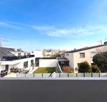 Erstbezug! Hochwertige 3-Zi.-Wohnung mit Loggia & neuer Küche - Esslingen am Neckar Pliensauvorstadt