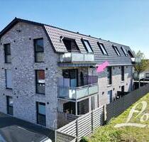 ** Gemütliche Oberwohnung - Herzmitte von Augustfehn! ** - Apen