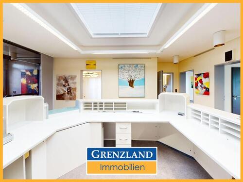 Foto - Praxisfläche mit 130m² - Startbereit
