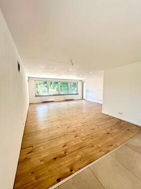 Foto - ERSTBEZUG - 4-Zimmer Wohnung mit Einbauküche in Deggendorf