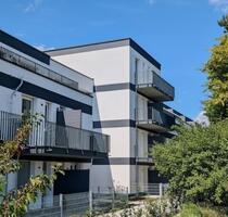 ERSTBEZUG: helle 2 ZKB mit EBK, Balkon & TG - Augsburg Bärenkeller