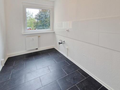 Foto - Wir renovieren! 2-Zimmer-Wohnung mit Balkon in grüner Umgebung!