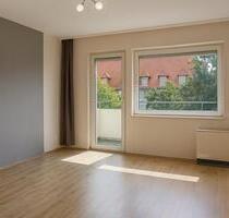 Helle 2-Zimmer-Wohnung mit Südwest Loggia – privat zu verkaufen - Brieselang