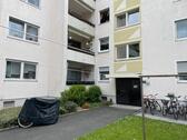 Foto - 3,5-Zi-ETW, vermietet, Bad u. WC, Einbauküche, Stellplatz