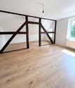 Foto - +++Süße Dachgeschoß-Wohnung mit Schrägen und Balken+++