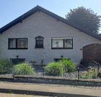 Freistehendes Einfamilienhaus - 460.000,00 EUR Kaufpreis, in Übach-Palenberg (PLZ: 52531)