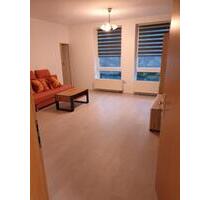 1 ZIMMERWOHNUNG - 300,00 EUR Kaltmiete, in Wolmirstedt (PLZ: 39326)
