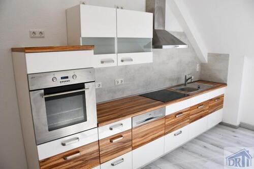 Foto - Balkon mit bester Aussicht, moderne Böden, Parkett, Hell