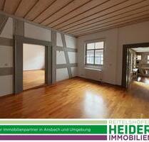 Großzügige Altstadtwohnung mit modernem Komfort - Ansbach