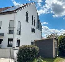 Reiheneckhaus - 590.000,00&nbsp;EUR Kaufpreis, ca.&nbsp; 149,00&nbsp;m&sup2; in Regenstauf (PLZ: 93128)
