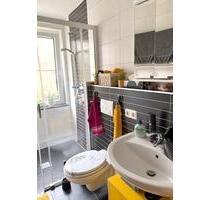 Hochwertig sanierte 4-Zimmer-Wohnung mit Balkon - Ronneburg
