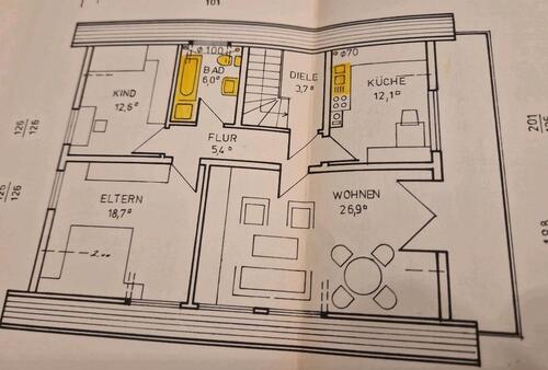 Foto - Dachgeschosswohnung zur Miete - 750,00 EUR Kaltmiete, ca.  80,00 m²