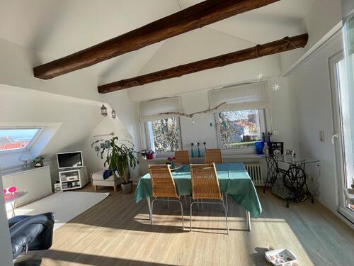 Foto - helle Dachgeschosswohnung - 625,00&nbsp;EUR Kaltmiete, ca.&nbsp; 110,00&nbsp;m&sup2;