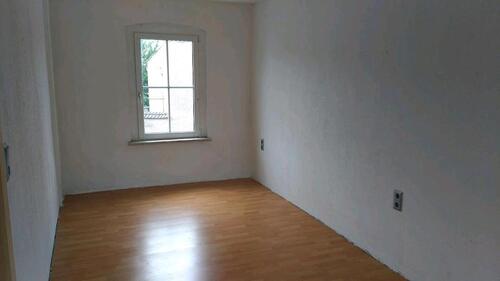 Foto - Zwei -Raum-Wohnung - 225,00 EUR Kaltmiete,