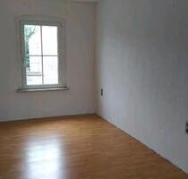 Zwei -Raum-Wohnung - 225,00 EUR Kaltmiete, in Staßfurt (PLZ: 39443) Atzendorf