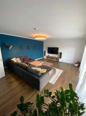 Foto - 4,5-Zimmer Wohnung möbiliert mit Garten & Stellplatz - auf Zeit!