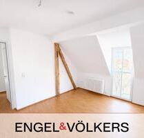 Exklusiv wohnen im Darmstädter Martinsviertel: Stilvoll sanierte Altbauwohnung mit Parkettboden, Balkon & ruhigem Flair - Darmstadt Darmstadt-Nord