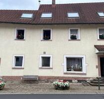 Mehrfamilienhaus mit Gewerbeeinheit – solide Kapitalanlage - Hettstadt
