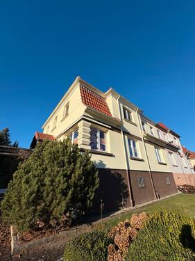 Foto - Charmantes Ein- Zweifamilienhaus mit großem Platzangebot