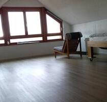 3,5 Zimmer Wohnung in Remmingsheim, ruhig. NUR STUDENTEN - Rottenburg am Neckar