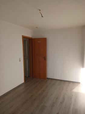 Foto - Erdgeschoßwohnung in Regis-Breitingen zur Miete