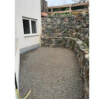 Gemütliche 2-Zimmer-Wohnung mit Terrasse in ruhiger Feldrandlage - Kronau