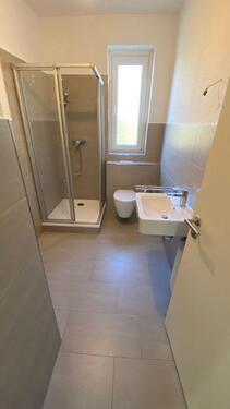 Foto - *** Riskieren Sie einen Blick! Charmante Altbauwohnung mit Duschbad! ***