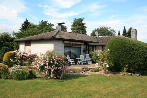 Foto - Traumhafter Walmdach-Bungalow in Korbach