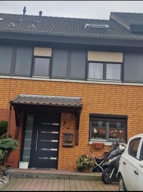 Foto - Modernisiertes Reihenmittelhaus mit Garten und ausgebaute Dacheta