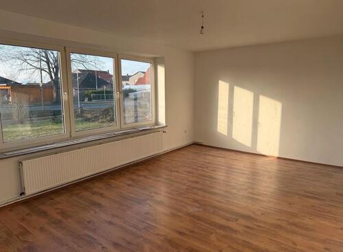 Foto - Moderne, frisch renovierte 3-Zimmer-Wohnung im 1 Obergeschoss