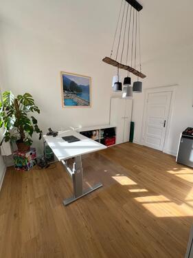 Foto - Wunderschöner Büroraum - 520,00&nbsp;EUR Kaltmiete, ca.&nbsp; 15,25&nbsp;m&sup2;