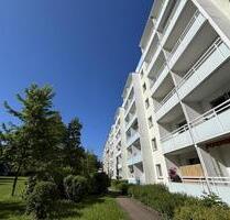 3-Raum-Wohnung mit offenem Wohn-Essbereich und Balkon - Chemnitz Kapellenberg