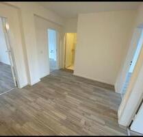 zentrale Wohnung zur Miete - 860,00&nbsp;EUR Kaltmiete, ca.&nbsp; 84,00&nbsp;m&sup2; in Saarbrücken (PLZ: 66111)