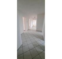 3,5 Zimmer Wohnung mit Balkon - 1.320,00&nbsp;EUR Kaltmiete, ca.&nbsp; 102,00&nbsp;m&sup2; in Albershausen (PLZ: 73095)