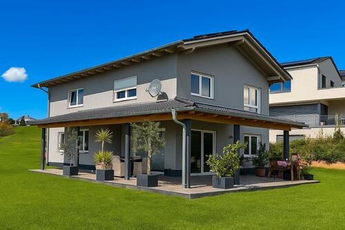 Foto - Exklusives Wohnhaus in bevorzugter Lage zu vermieten