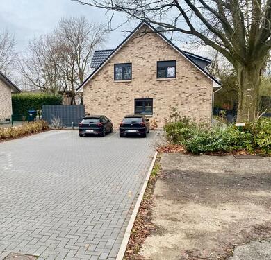 Foto - NEUBAU - hochwertiges Reihenhaus mit KfW-55 Standard zu vermieten