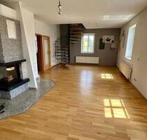 Gepflegte 4-Zimmer-Maisonette-Wohnung im ländlichen Teil von Grimma OT Neunitz