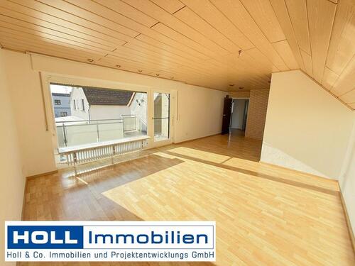 Foto - * * * Mühlheim-Lämmerspiel * * * Attraktive 3-Zimmer-Wohnung mit herrlichem Balkon in 2-Familienhaus