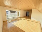Foto - Dachgeschoßwohnung in Mühlheim am Main zur Miete