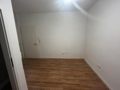 Foto - 18qm 1-Zimmer Wohnung - 300,00&nbsp;EUR Kaltmiete, ca.&nbsp; 18,00&nbsp;m&sup2;